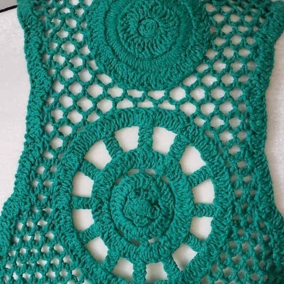 Cato kelly green and white striped tank with knit back accent - Picture 4 of 7